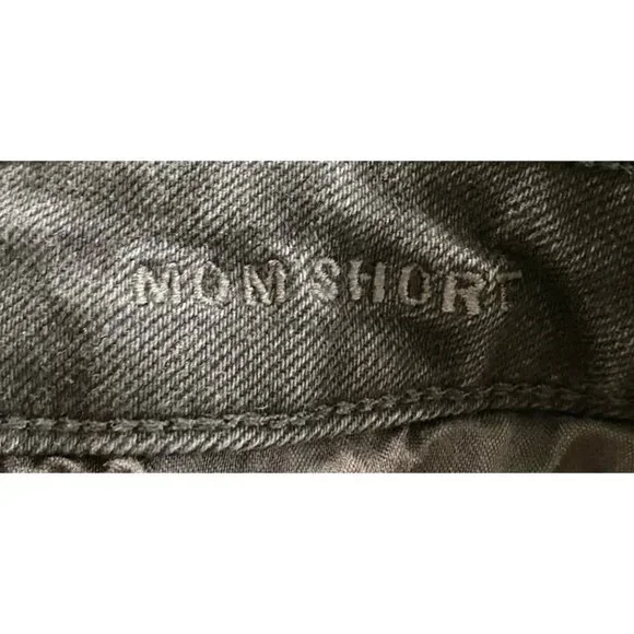 American Eagle Womens Mom Short Distressed Faded Black Cuffed Size 2 Stretch - Picture 6 of 8